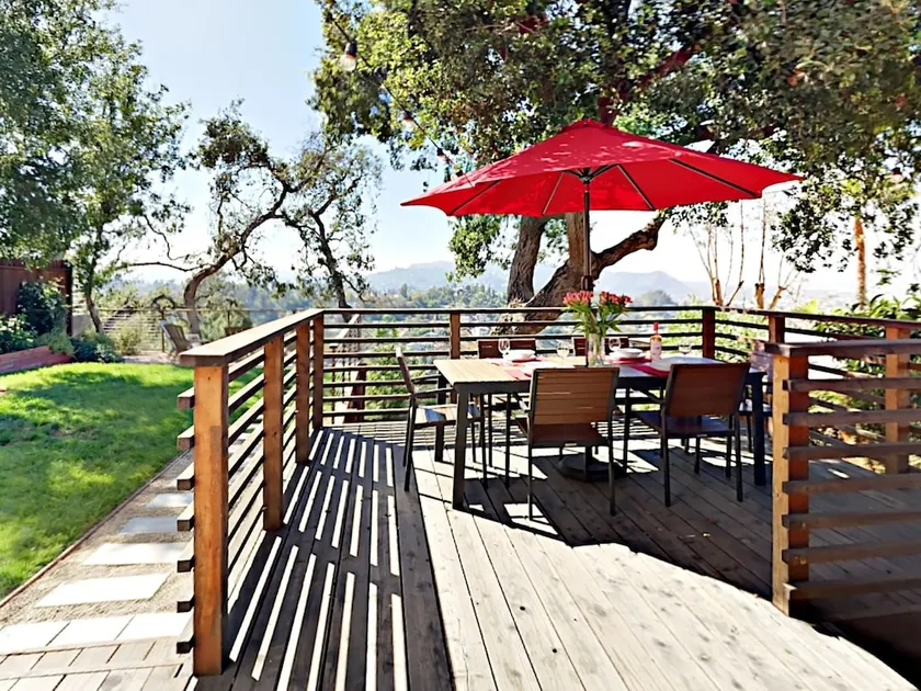 Echo Park 2br/2ba - Private Backyard, Scenic Views 2 Bedroom Home - Image 1