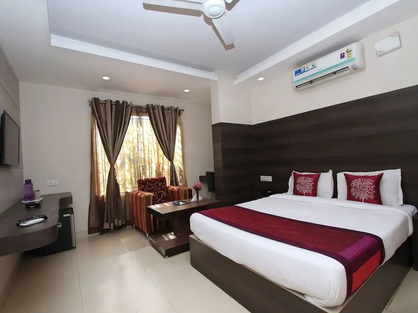 OYO 763 Donatella Suites - Image 1
