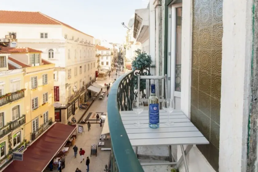ALTIDO Rossio Delight - Image 1