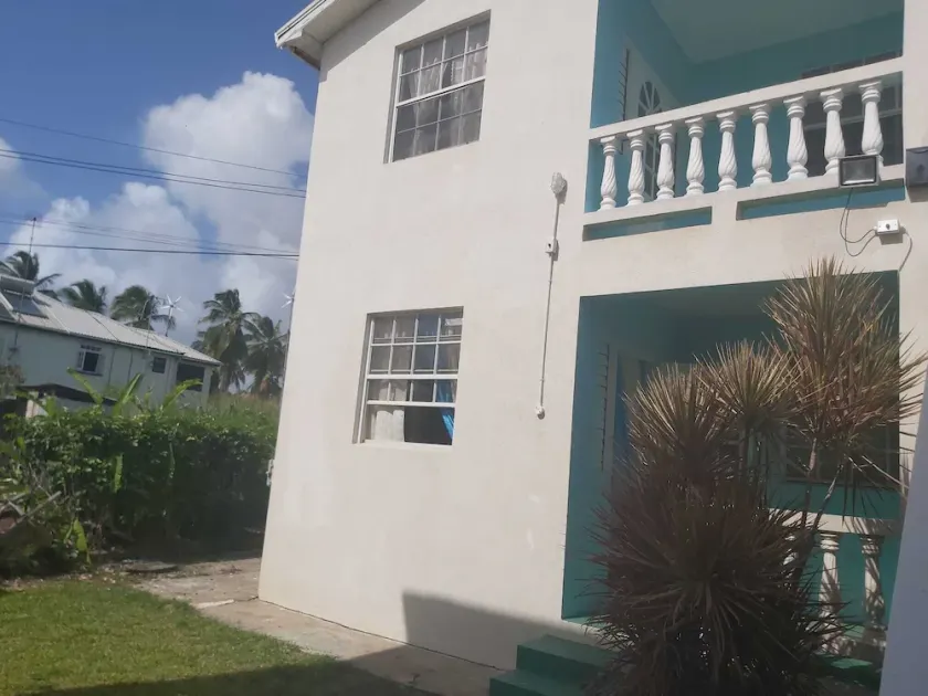 Aquarius Apartments - Image 1