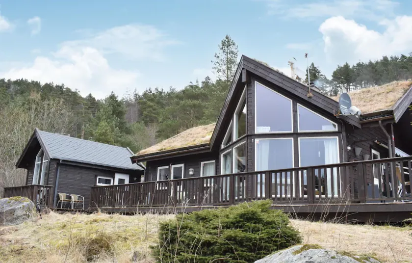 Lovely Home In Jorpeland With House Sea View - Image 1