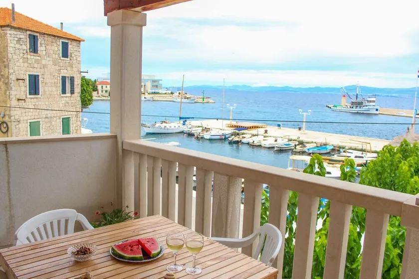 Apartment with 2 bedrooms in Postira with wonderful sea view furnished terrace and WiFi 200 m from t - Image 1