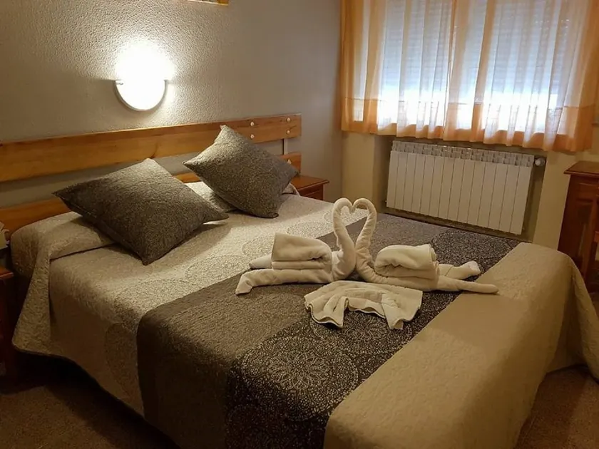 Hostal La Fuente - Image 1
