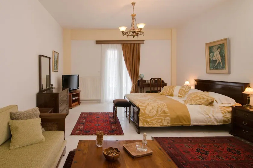 Papastavrou Apartments - Image 1
