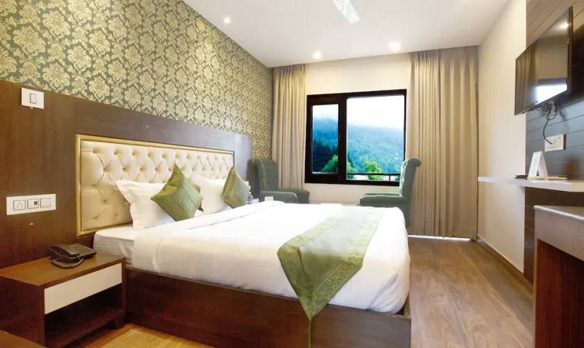 Hotel SC Residency - Image 1