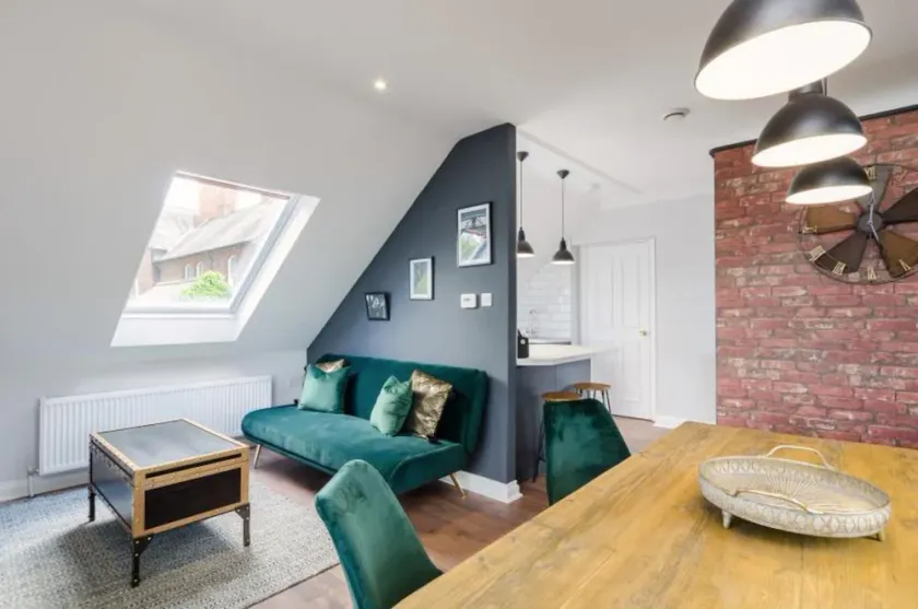 Time is Now! Beautiful Apartment in York - Image 1