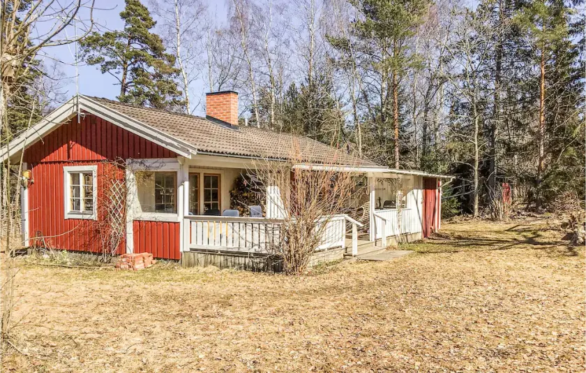 Stunning Home in Grisslehamn With 3 Bedrooms - Image 1
