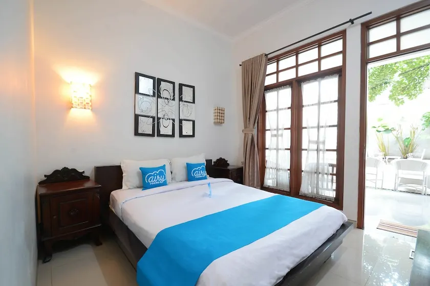 Airy Eco Gatot Subroto Halimun 12 Bandung - Image 1