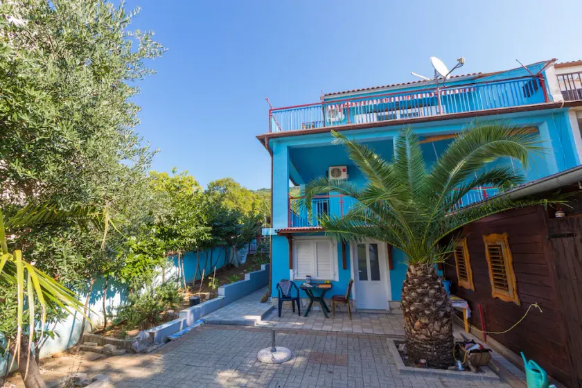 Apartments Luji - Image 1