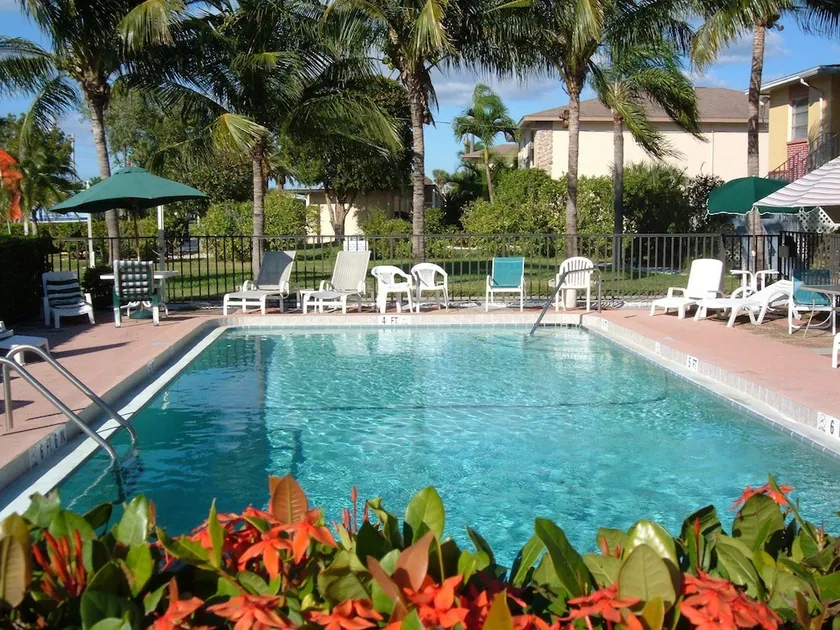 Hideaway Waterfront Resort - Image 1