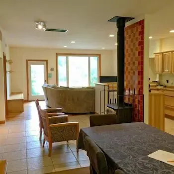 Mt Baker Lodging Cabin 70 - Sleeps 8 - Image 1