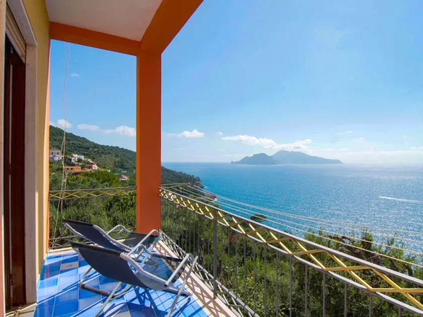 Don Luigino - Capri View Marciano - Image 1