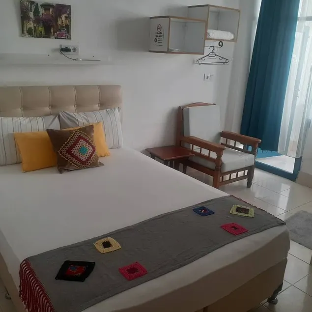 Miss Hotel Karya - Image 1