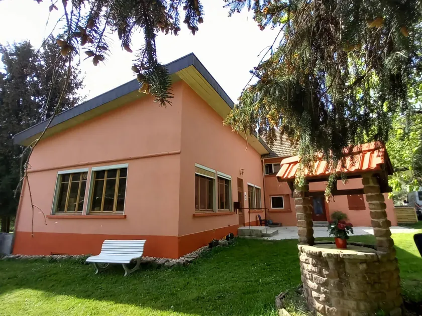 Holiday Home in Saint Quirin With Garden - Image 1