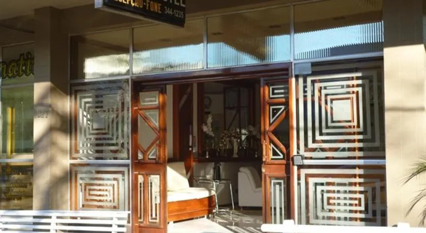 Avenida Hotel - Image 1