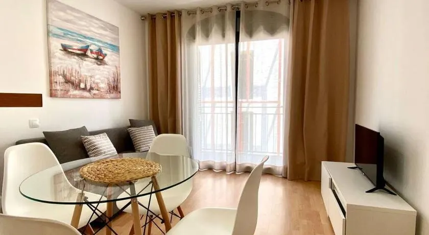 Apartamento cómodo en el centro de Cambrils - Image 1