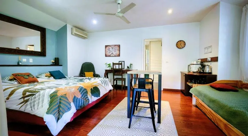 EVASION Bungalow d'Antan Spa - Image 1