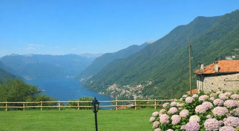 Incanto del Lago Country House - Image 1