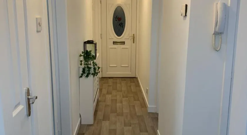 Dumfries Apartment - Image 1