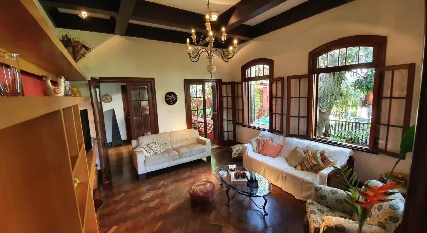Casa Vermelha - Image 1