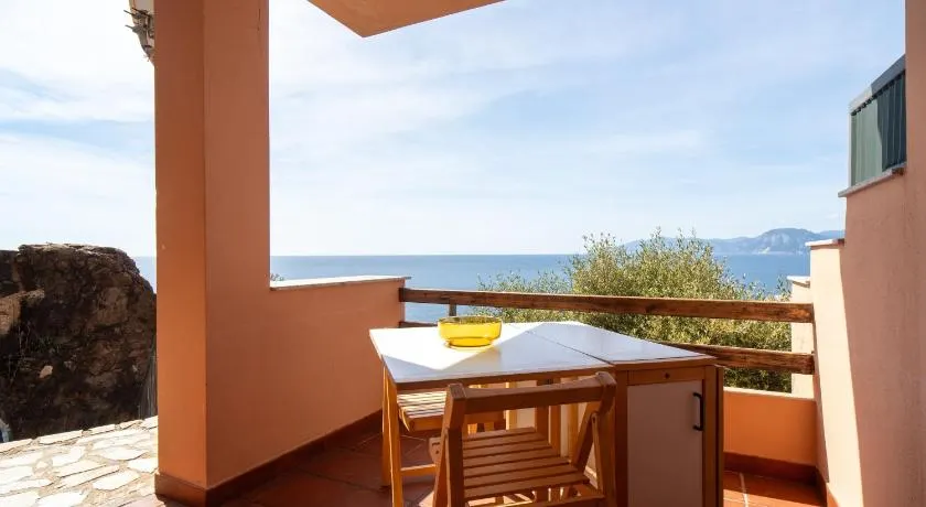 Maison de vacances 'Panoramico Splendida Vista Mare' avec vue sur la mer, Wi-Fi et climatisation - Image 1