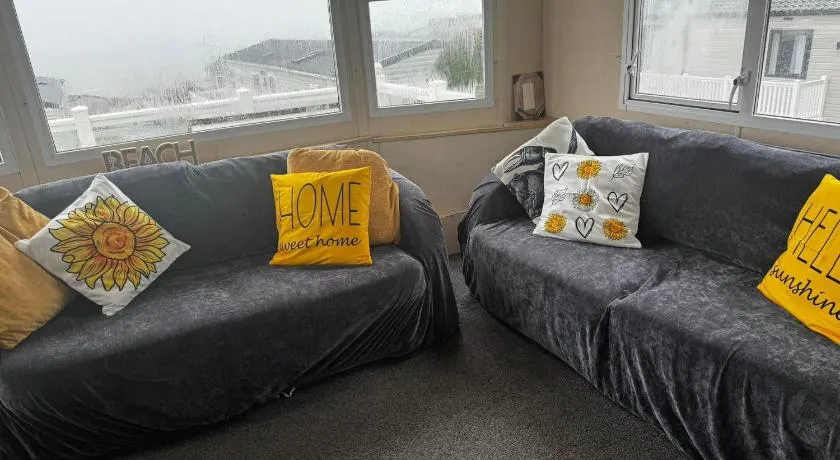 Devon Cliffs Exmouth Sandy Bay 3 bedrooms - Image 1