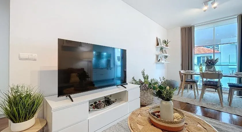 Acanto Loft by Atlantic Holiday - Image 1