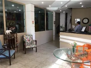 Exclusive Inn - Image 1