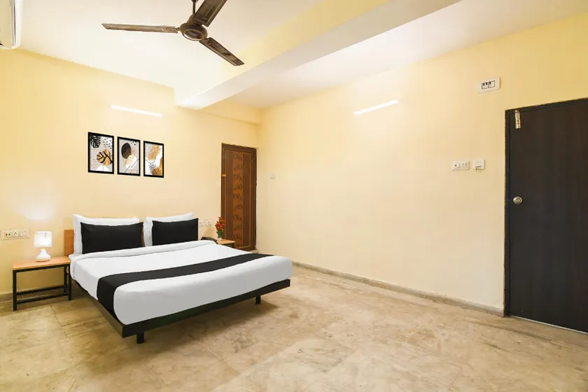Super Hotel O Profulla Devi Guest House - Image 1