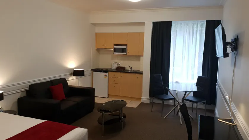 Melbourne Kew Central Apartments Official - Image 1