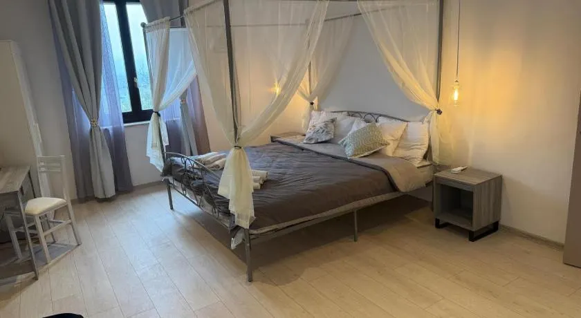 Villa BRUNI Wine Guest House - Image 1