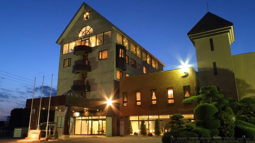 Hotel Grandhill - Image 1