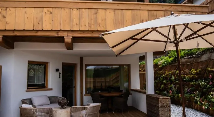 K-Style Chalet Premium-Twin-Lofts with private Sauna - Image 1