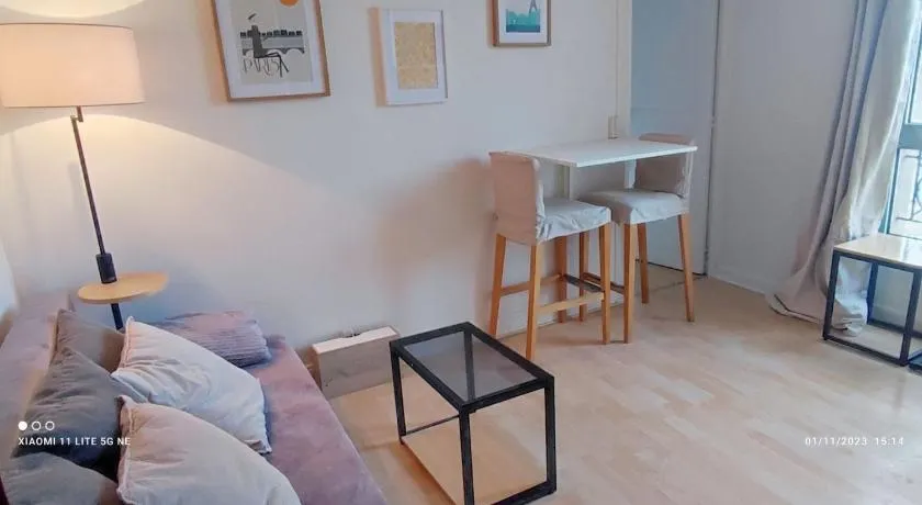 Appartement Cosy and Quiet Villette Paris - Image 1