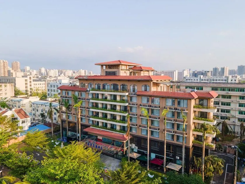 Qiandao Sea View Hotel - Image 1