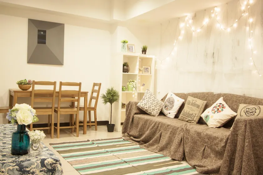 Two bedrooms with living room - Image 1