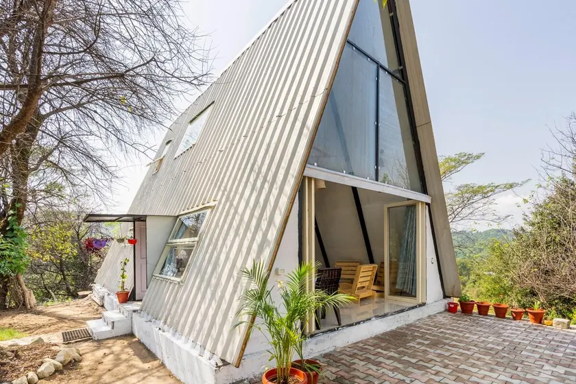 Vairo Cottage - Image 1