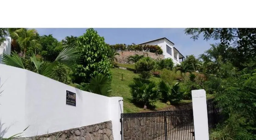 Ogumka 2 , self catering , Santa Maria , Mahe , Seychelles - Image 1