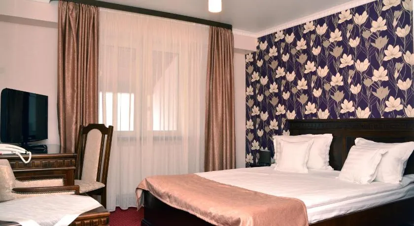 Hotel President - Image 1