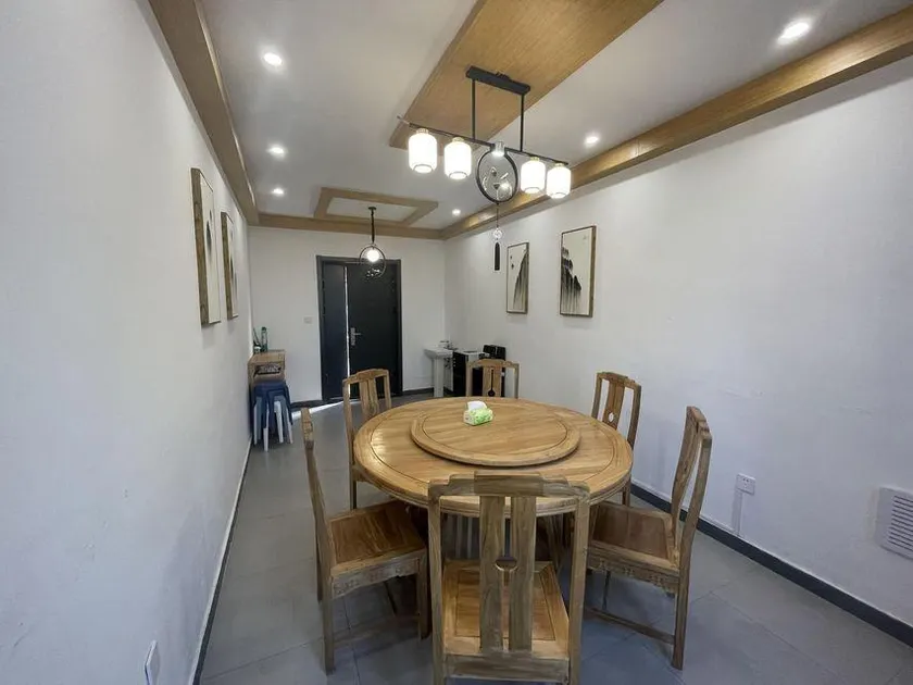 Jiawang Shiguang Inn - Image 1
