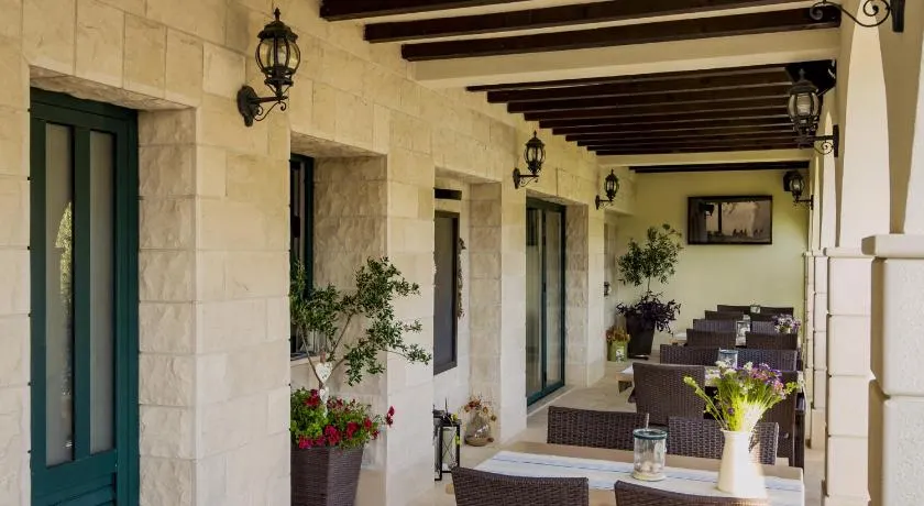 Guest House Villa Maslina Neum - Image 1