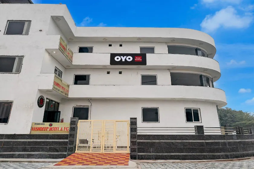 Hotel O Yashdeep Hotel - Image 1