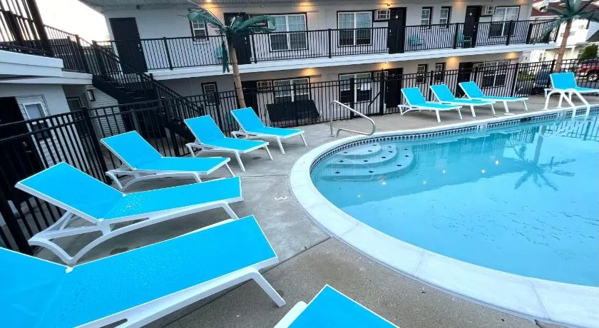Brooklyn Beach Club - Image 1
