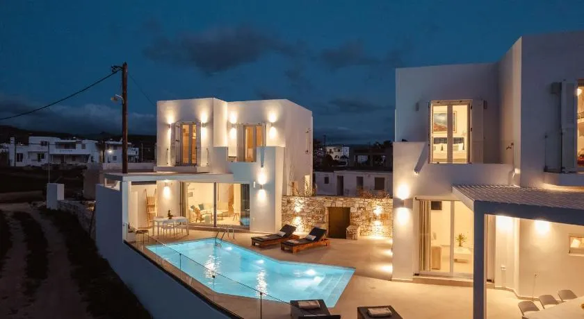 Naxos Superior Villas - Image 1
