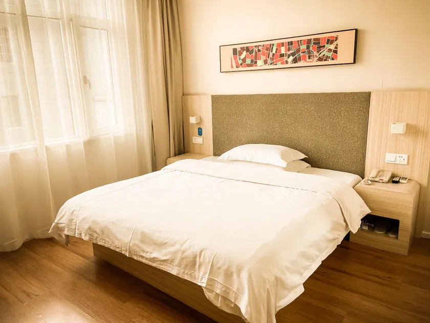 Hanting Hotel Liuan Huoshan Xintiandi Plaza - Image 1