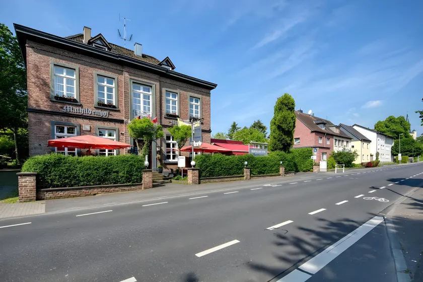 Hotel Restaurant Mathildenhof - Image 1