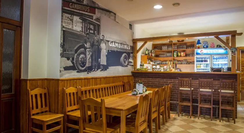Hotel Wellness Radnice Dobrovice - Image 1