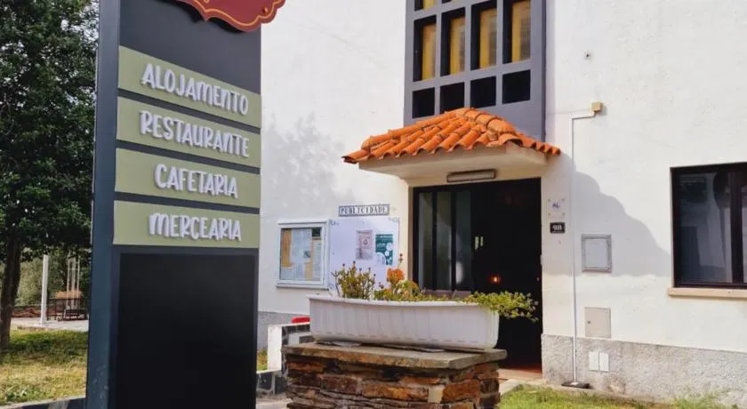 D'aqui e D'acolá - Pardieiros - Image 1