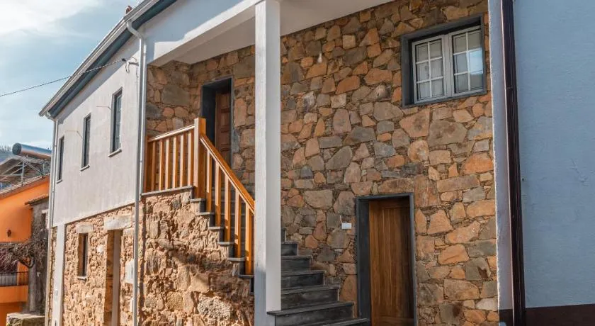 Casa das Ruas (Xisto Sentido®) - Image 1