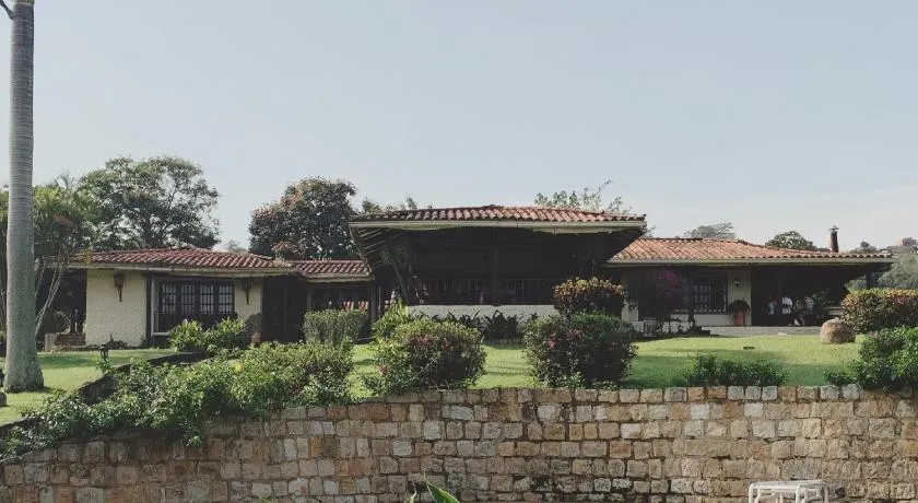 Villa Calusa - Image 1